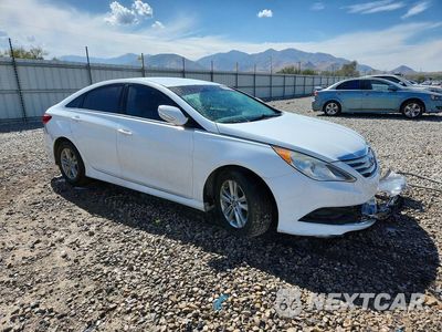 Czwarte zdjęcie samochodu z boku: 2014 HYUNDAI SONATA GLS VIN:5NPEB4AC8EH929816 - miniatura