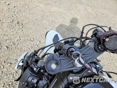 Zdjęcie 7 z 9 samochodu: 2026 KAWASAKI ZX636 K VIN:JKBZXJJ15TA042636 - miniatura