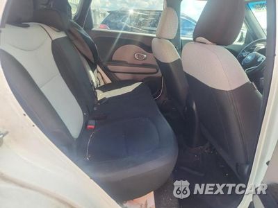 Zdjęcie 10 z 13 samochodu: 2015 KIA SOUL BASE VIN:KNDJN2A28F7160838 - miniatura