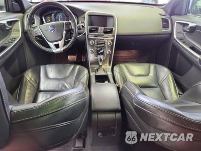 Zdjęcie 8 z 14 samochodu: 2015 VOLVO XC60 T6 R-DESIGN PREMIER VIN:YV4902RP7F2686700 - miniatura