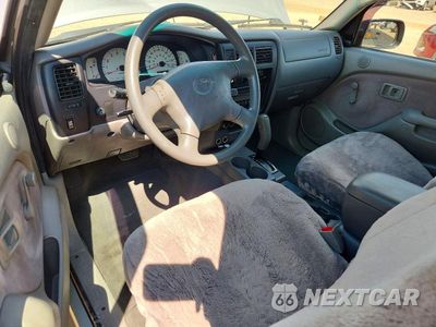 Zdjęcie 8 z 13 samochodu: 2001 TOYOTA TACOMA XTRACAB PRERUNNER VIN:5TESM92N11Z859819 - miniatura