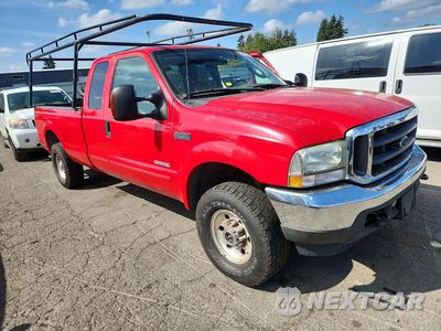 Czwarte zdjęcie samochodu z boku: 2004 FORD F250 SUPER DUTY VIN:1FTNX21PX4EE05199 - miniatura