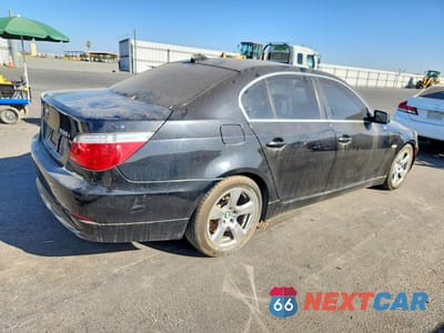 Trzecie zdjęcie samochodu z tyłu: 2008 BMW 5ER I VIN:WBANW135X8CZ84248 - miniatura