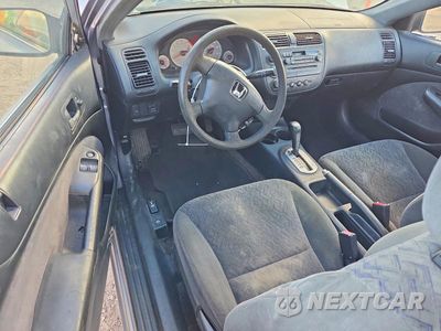 Zdjęcie 8 z 12 samochodu: 2001 HONDA CIVIC LX VIN:1HGEM22561L104931 - miniatura