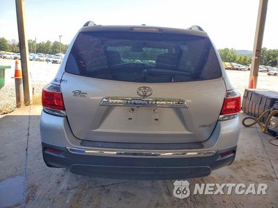 Zdjęcie 6 z 12 samochodu: 2013 TOYOTA HIGHLANDER BASE VIN:5TDBK3EH1DS277116 - miniatura
