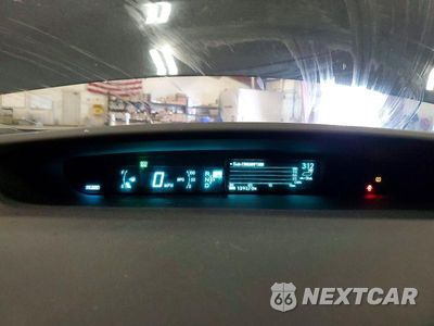 Zdjęcie 9 z 13 samochodu: 2010 TOYOTA PRIUS III VIN:JTDKN3DU1A0073792 - miniatura