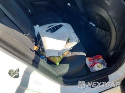 Zdjęcie 12 z 13 samochodu: 2023 KIA K5 LXS VIN:5XXG14J28PG186740 - miniatura