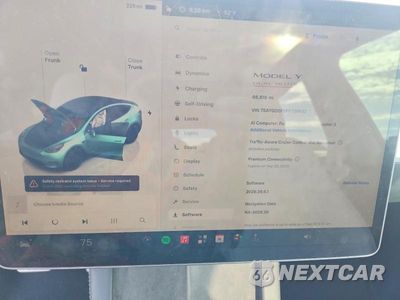 Zdjęcie 9 z 12 samochodu: 2023 TESLA MODEL Y VIN:7SAYGDEF5PF739432 - miniatura