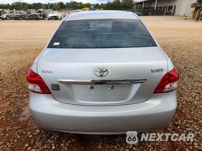 Zdjęcie 6 z 13 samochodu: 2010 TOYOTA YARIS BASE VIN:JTDBT4K31A1354782 - miniatura