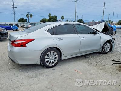 Trzecie zdjęcie samochodu z tyłu: 2017 NISSAN ALTIMA 2.5 S VIN:1N4AL3AP6HC499363 - miniatura