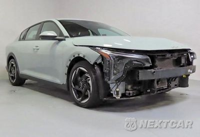 2025 KIA K4 EX 3KPFU4DE9SE234482 - główne zdjęcie licytacji z USA - miniatura