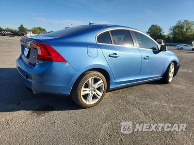 Trzecie zdjęcie samochodu z tyłu: 2014 VOLVO S60 T5 VIN:YV1612FS8E1287529 - miniatura