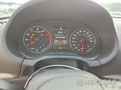 Zdjęcie 9 z 12 samochodu: 2017 AUDI A3 PREMIUM VIN:WAUB8GFF5H1015392 - miniatura