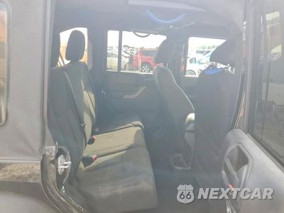 Zdjęcie 11 z 14 samochodu: 2016 JEEP WRANGLER UNLIMITED SPORT VIN:1C4BJWDGXGL179849 - miniatura