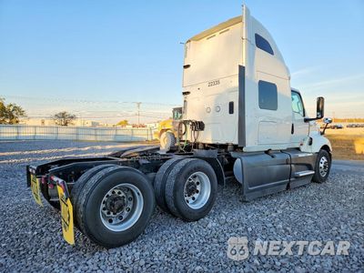 Trzecie zdjęcie samochodu z tyłu: 2022 INTERNATIONAL LT625 SEMI TRUCK VIN:3HSDZAPR7NN589250 - miniatura