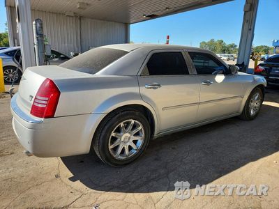 Trzecie zdjęcie samochodu z tyłu: 2005 CHRYSLER 300C HEMI C VIN:2C3JA63H45H502801 - miniatura
