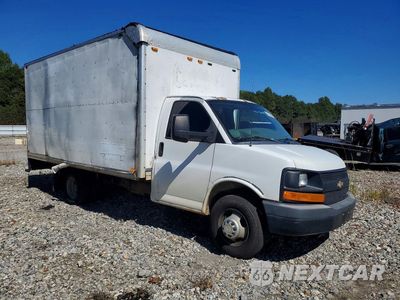 Czwarte zdjęcie samochodu z boku: 2011 CHEVROLET EXPRESS BOX TRUCK VIN:1GB3G3CG4B1145496 - miniatura