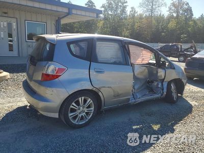 Trzecie zdjęcie samochodu z tyłu: 2010 HONDA FIT SPORT VIN:JHMGE8H41AC005910 - miniatura