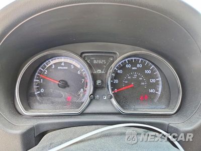 Zdjęcie 9 z 12 samochodu: 2019 NISSAN VERSA SV VIN:3N1CN7AP9KL838443 - miniatura