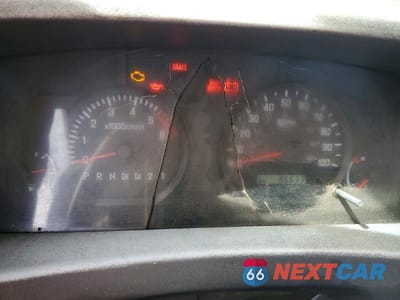 Zdjęcie 9 z 12 samochodu: 2014 ISUZU NPR VIN:54DB4W1B8ES805560 - miniatura