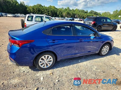 Trzecie zdjęcie samochodu z tyłu: 2021 HYUNDAI ACCENT SE VIN:3KPC24A63ME128800 - miniatura