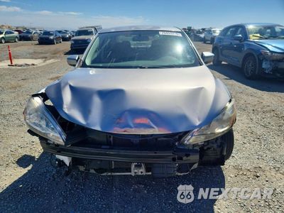 Piąte zdjęcie samochodu w środku: 2014 NISSAN SENTRA SV VIN:3N1AB7AP6EY313167 - miniatura