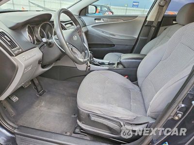 Zdjęcie 7 z 12 samochodu: 2012 HYUNDAI SONATA GLS VIN:5NPEB4AC4CH352201 - miniatura