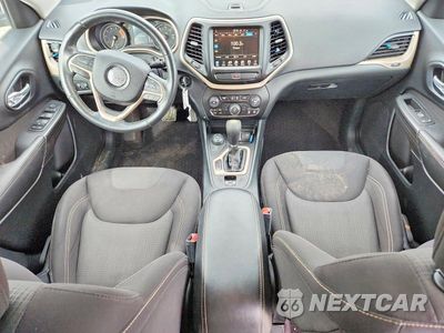 Zdjęcie 8 z 12 samochodu: 2016 JEEP CHEROKEE LATITUDE VIN:1C4PJMCS8GW338415 - miniatura
