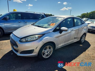 2018 FORD FIESTA SE 3FADP4BJ9JM116408 - główne zdjęcie licytacji z USA - miniatura