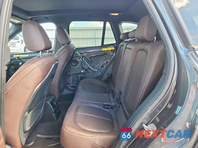 Zdjęcie 11 z 13 samochodu: 2022 BMW X1 XDRIVE28I VIN:WBXJG9C0XN5U62028 - miniatura