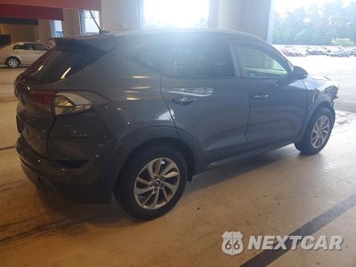 Trzecie zdjęcie samochodu z tyłu: 2016 HYUNDAI TUCSON ECO VIN:KM8J3CA2XGU186397 - miniatura