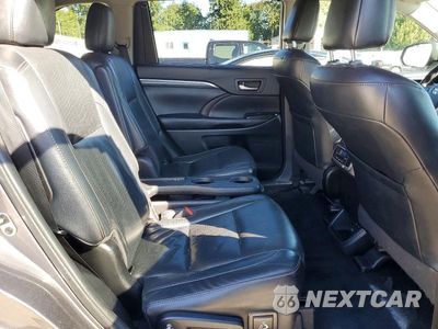 Zdjęcie 11 z 14 samochodu: 2019 TOYOTA HIGHLANDER HYBRID LIMITED VIN:5TDDGRFH9KS073673 - miniatura