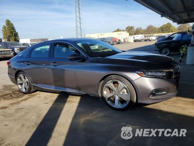 Czwarte zdjęcie samochodu z boku: 2018 HONDA ACCORD TOURING VIN:1HGCV1F93JA146786 - miniatura