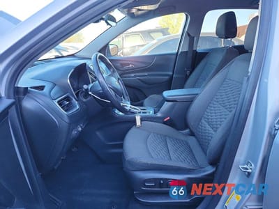 Zdjęcie 7 z 13 samochodu: 2021 CHEVROLET EQUINOX LT VIN:3GNAXUEVXMS177415 - miniatura