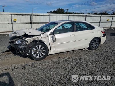 2015 TOYOTA CAMRY HYBRID XLE 4T1BD1FK0FU160162 - główne zdjęcie licytacji z USA - miniatura