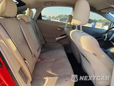 Zdjęcie 10 z 13 samochodu: 2013 TOYOTA PRIUS TWO VIN:JTDKN3DU6D0352658 - miniatura