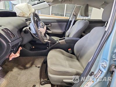 Zdjęcie 7 z 12 samochodu: 2014 TOYOTA PRIUS THREE VIN:JTDKN3DU8E1818439 - miniatura