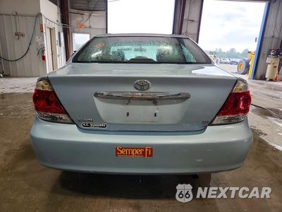 Zdjęcie 6 z 12 samochodu: 2005 TOYOTA CAMRY XLE VIN:4T1BE32K55U583350 - miniatura