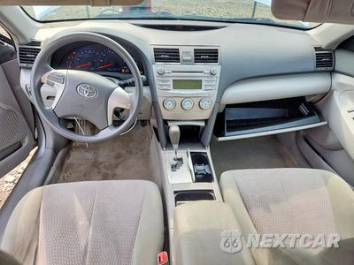 Zdjęcie 8 z 12 samochodu: 2010 TOYOTA CAMRY LE VIN:4T1BF3EK8AU112294 - miniatura