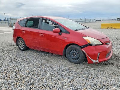 Czwarte zdjęcie samochodu z boku: 2012 TOYOTA PRIUS V THREE VIN:JTDZN3EU9C3035693 - miniatura