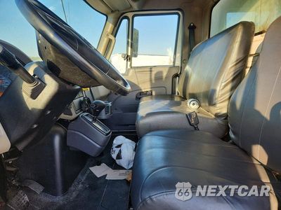 Zdjęcie 7 z 13 samochodu: 2019 INTERNATIONAL 4300 BOX TRUCK VIN:3HAMMMML9KL054495 - miniatura