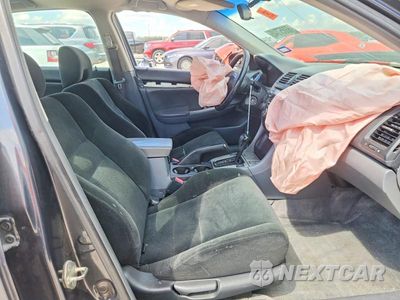 Zdjęcie 7 z 13 samochodu: 2005 HONDA ACCORD EX VIN:1HGCM56845A014935 - miniatura