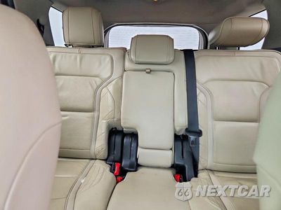 Zdjęcie 10 z 13 samochodu: 2016 FORD EXPLORER PLATINUM VIN:1FM5K8HT8GGA68900 - miniatura