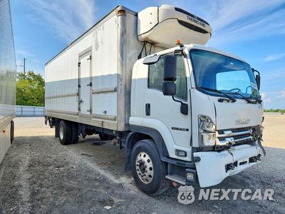 Czwarte zdjęcie samochodu z boku: 2024 ISUZU FTR REFRIGERATED BOX TRUCK VIN:54DK6S1F0RSA01493 - miniatura