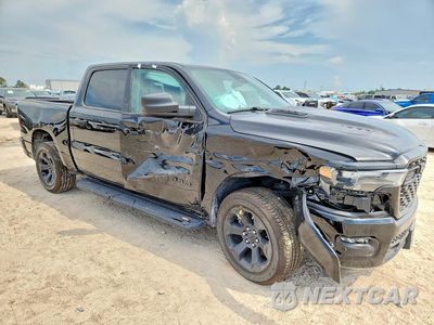Czwarte zdjęcie samochodu z boku: 2026 RAM 1500 TRADESMAN VIN:3C6SRFGP5T4162512 - miniatura