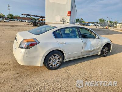 Trzecie zdjęcie samochodu z tyłu: 2012 NISSAN ALTIMA 2.5 VIN:1N4AL2AP1CN501818 - miniatura
