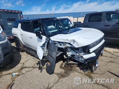 Czwarte zdjęcie samochodu z boku: 2025 GMC HUMMER SUV 2X VIN:1GKT0NDE1SU119322 - miniatura