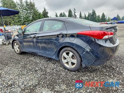 Drugie zdjęcie samochodu z przodu: 2013 HYUNDAI ELANTRA GLS VIN:KMHDH4AE1DU954584 - miniatura