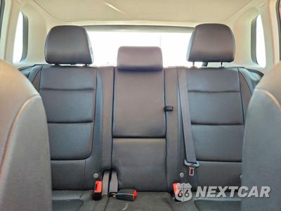 Zdjęcie 10 z 13 samochodu: 2015 VOLKSWAGEN TIGUAN S VIN:WVGBV7AX4FW580255 - miniatura