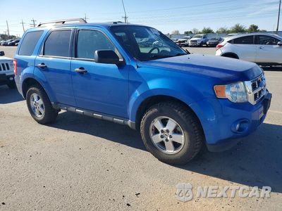 Czwarte zdjęcie samochodu z boku: 2012 FORD ESCAPE XLT VIN:1FMCU0D74CKB57947 - miniatura